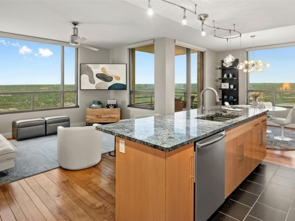 300 Bowie ST, Unit 3603, Austin, TX 78703