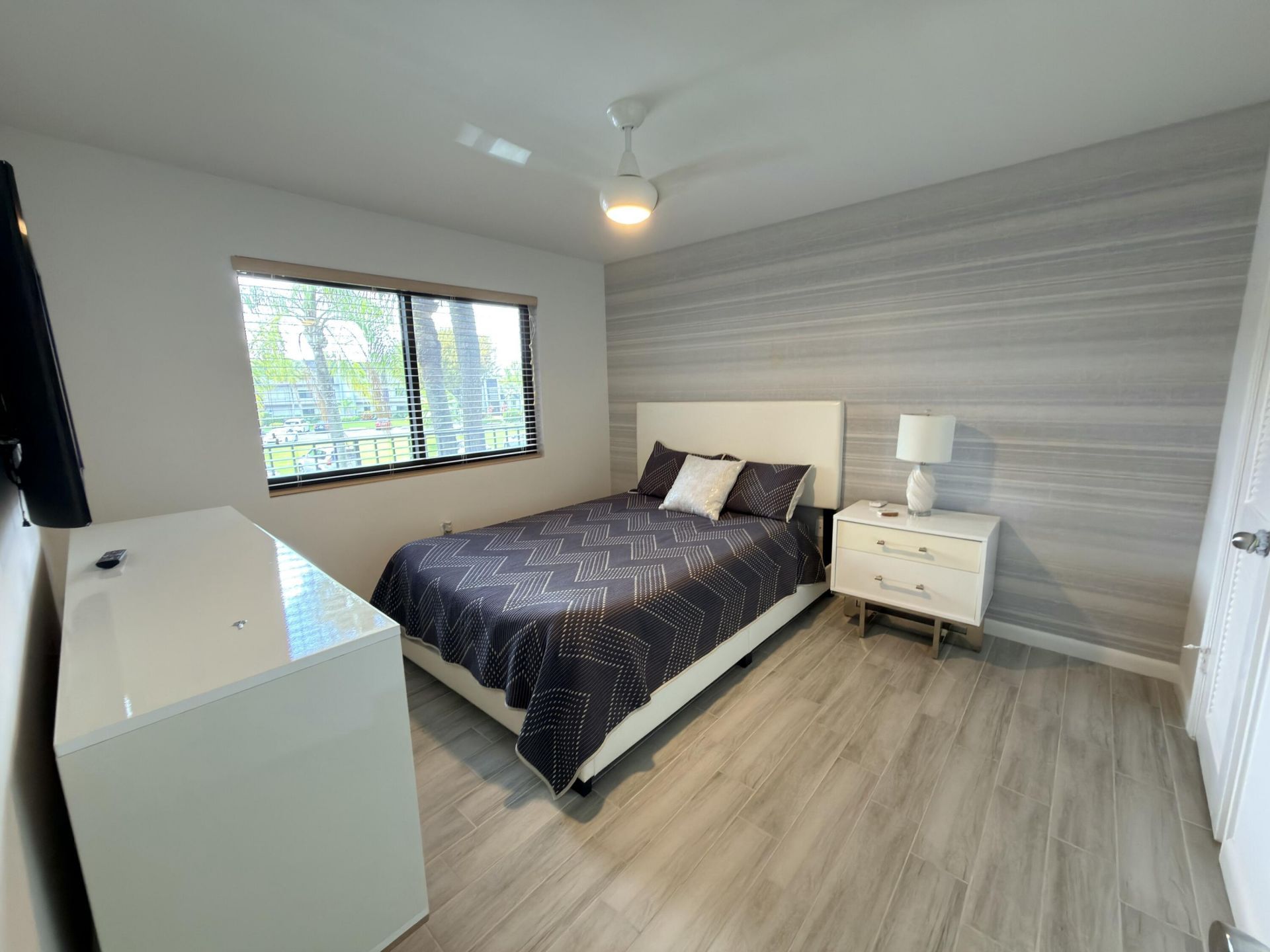 4242 Deste Court, Unit 208, Lake Worth, FL 33467 Photo
