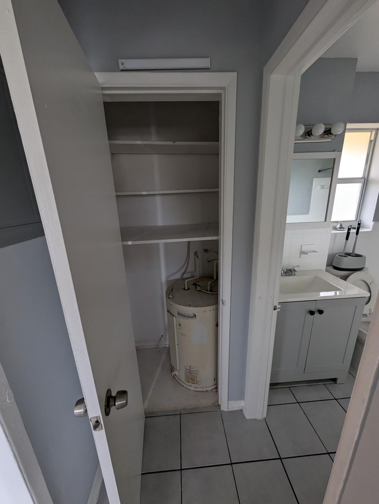 2917 Middle River Drive, Unit 5, Fort Lauderdale, FL 33306 Photo