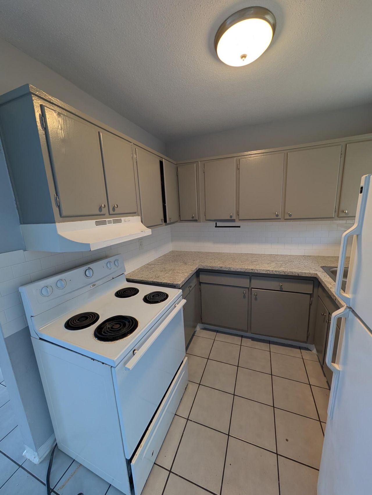 2917 Middle River Drive, Unit 5, Fort Lauderdale, FL 33306 Photo