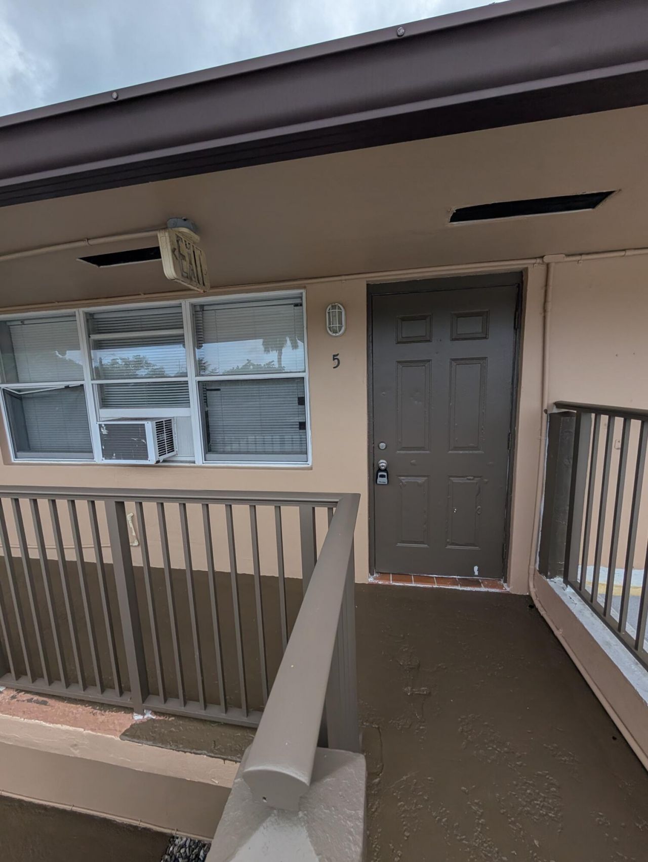 2917 Middle River Drive, Unit 5, Fort Lauderdale, FL 33306 Photo