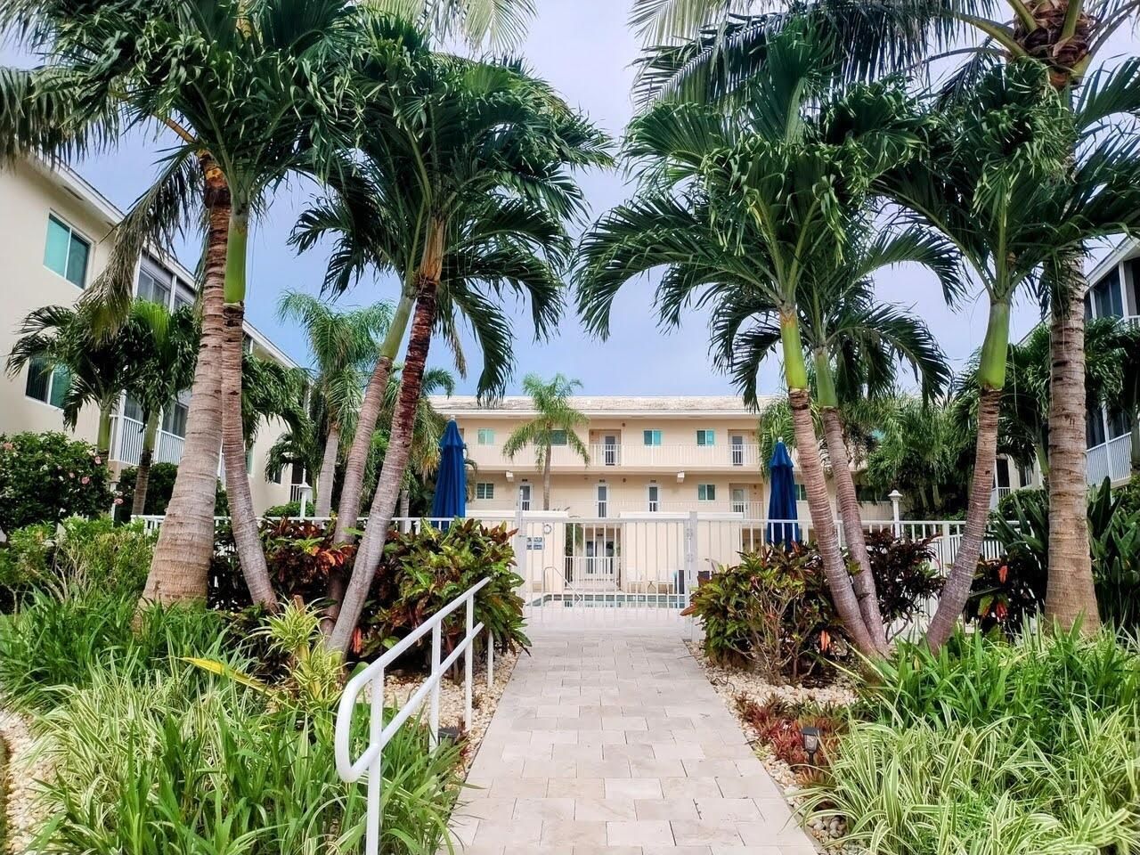 6530 N Ocean Boulevard, Unit 2050, Ocean Ridge, FL 33435 Photo