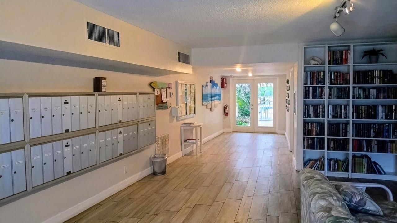 6530 N Ocean Boulevard, Unit 2050, Ocean Ridge, FL 33435 Photo