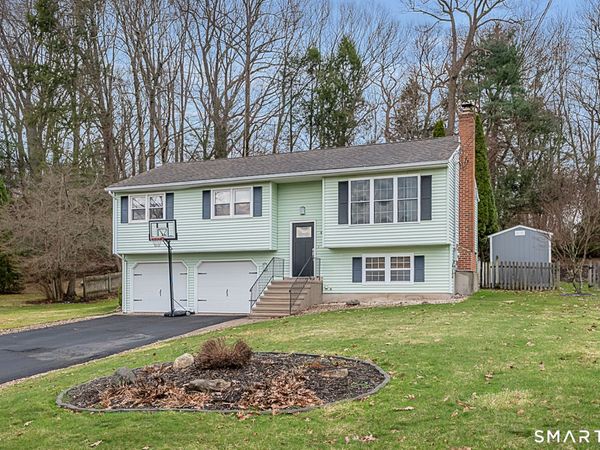 69 Strawberry Hill, Bristol, CT 06010