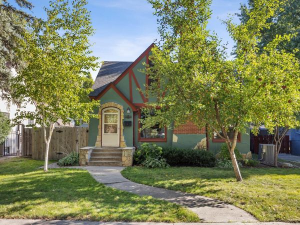 1349 4th Street N, Fargo, ND 58102