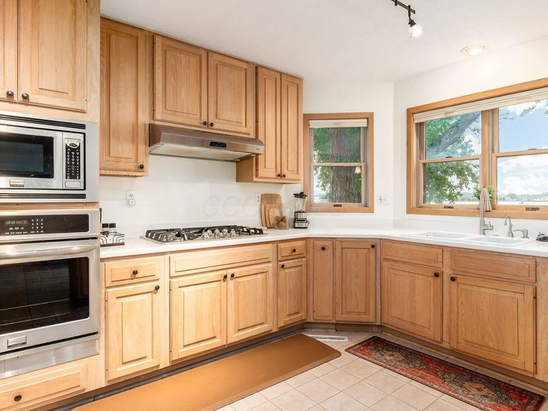 385 Lakeshore Drive W, Hebron, OH 43025 Photo 24