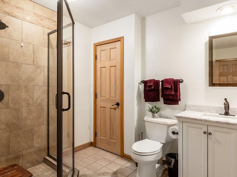 385 Lakeshore Drive W, Hebron, OH 43025 Photo 33