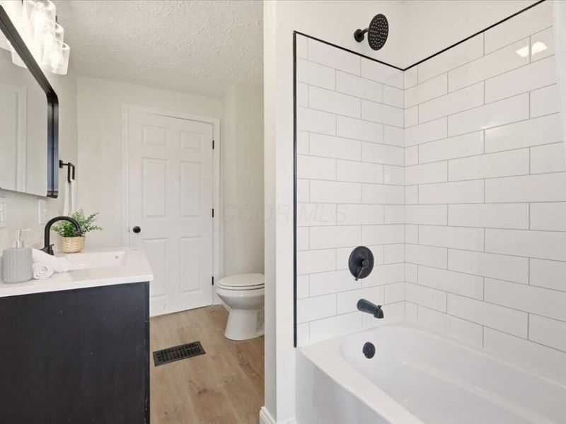 384 Mary Street , Marion, OH 43302 Photo 21