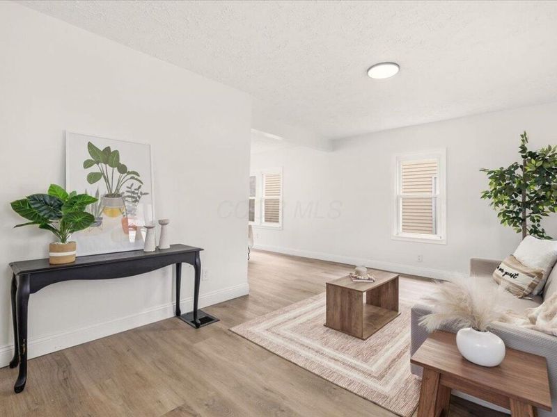 384 Mary Street , Marion, OH 43302 Photo 5