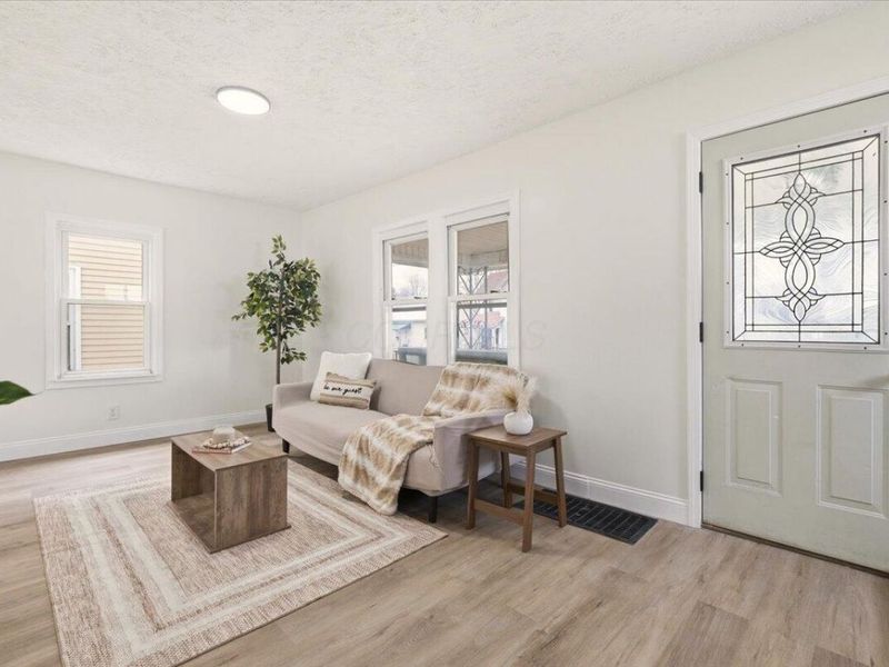 384 Mary Street , Marion, OH 43302 Photo 6