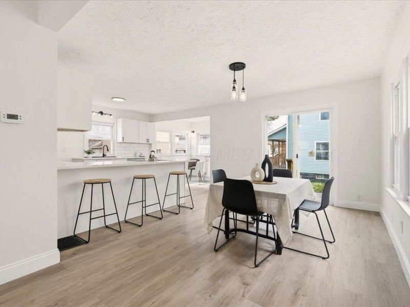 384 Mary Street , Marion, OH 43302 Photo 8