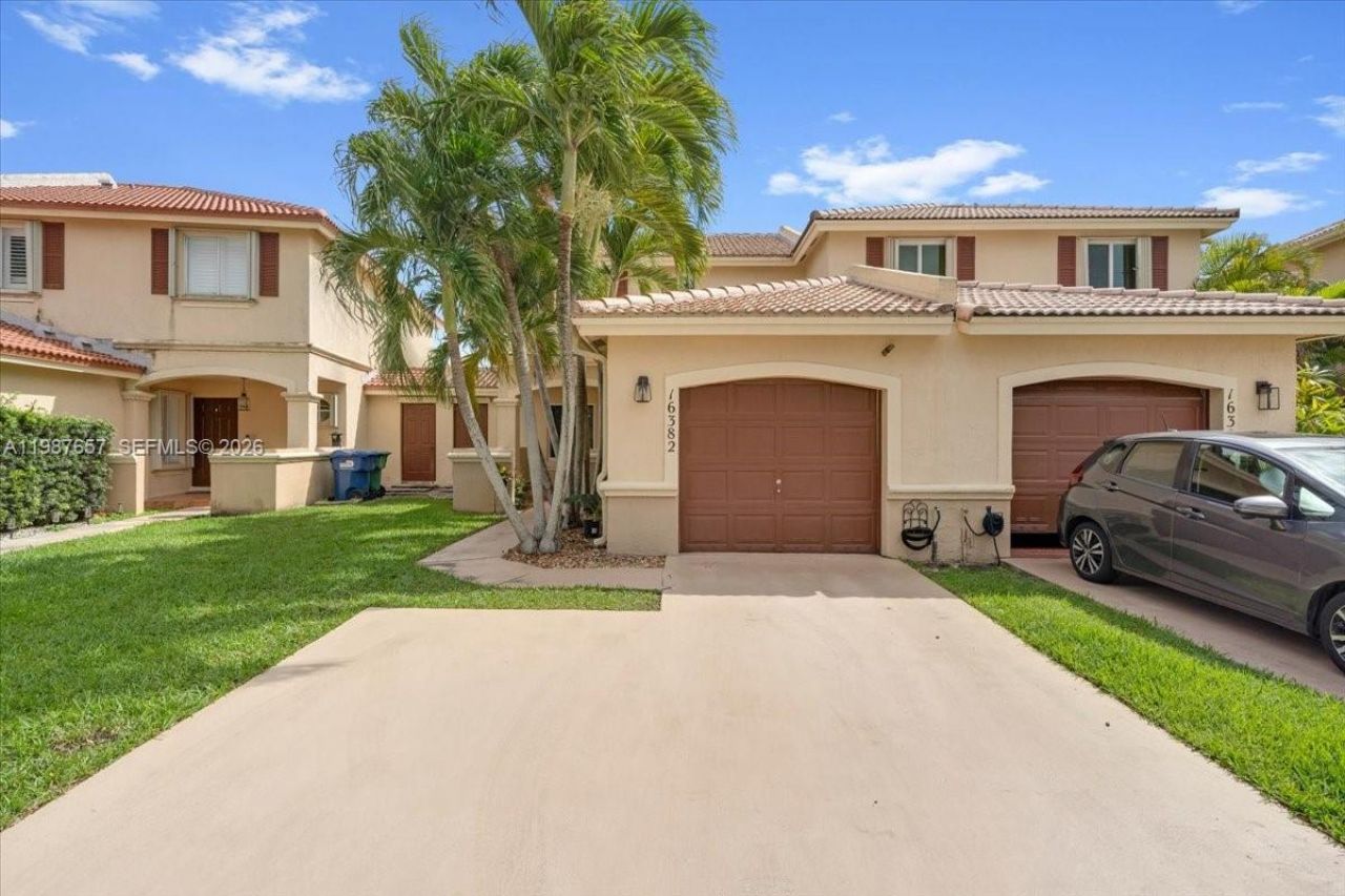 16382 SW 75th St, Miami, FL 33193 Photo