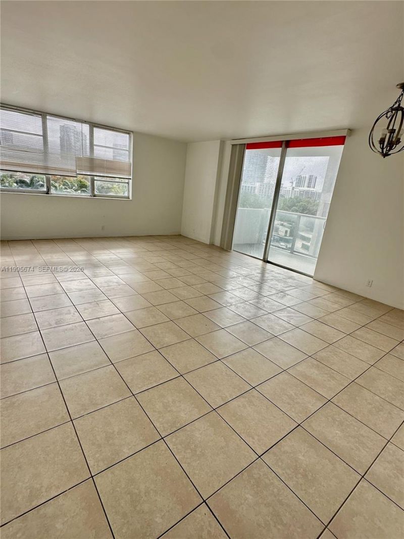 3301 NE 5th Ave, Unit 618, Miami, FL 33137 Photo