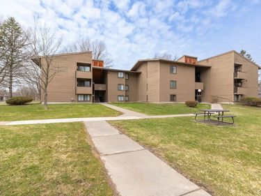 36 Watertree Drive, DeWitt, NY 13057