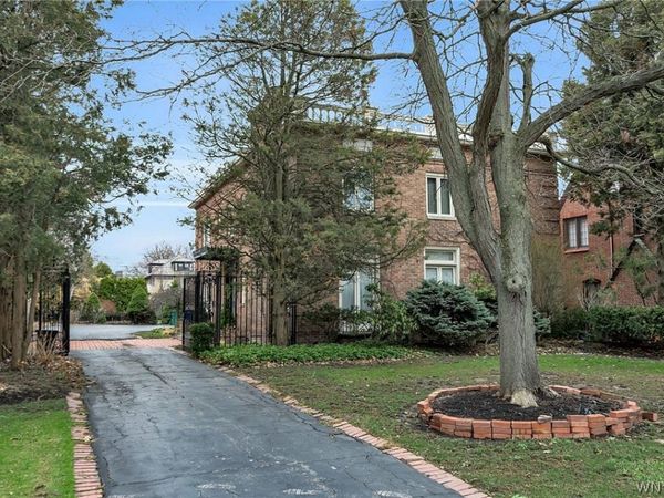 75 Nottingham Terrace, Buffalo, NY 14216