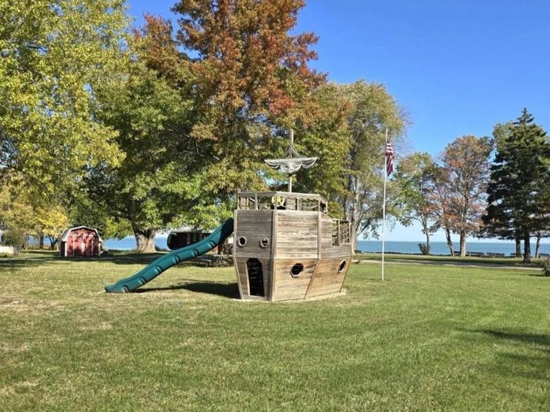 3575 NE Catawba Road, Unit 29, Port Clinton, OH 43452 Photo 18