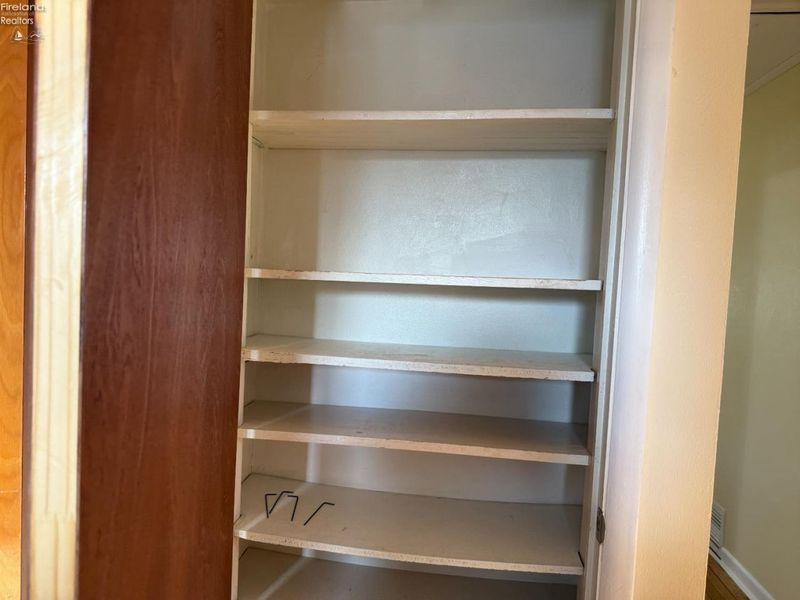 411 S Collinwood Boulevard, Fremont, OH 43420 Photo 29