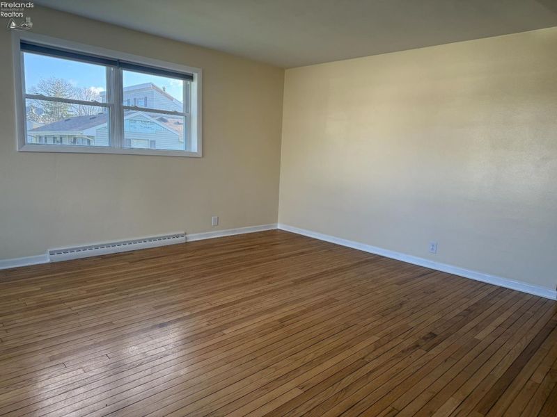 411 S Collinwood Boulevard, Fremont, OH 43420 Photo 4