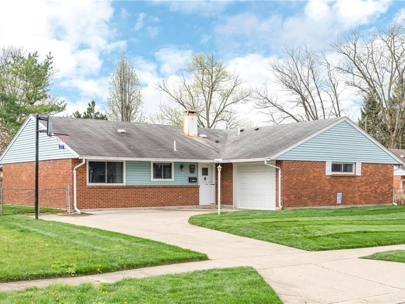 5424 Coleraine Drive, Huber Heights, OH 45424 Photo 2