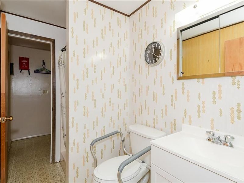 5424 Coleraine Drive, Huber Heights, OH 45424 Photo 27