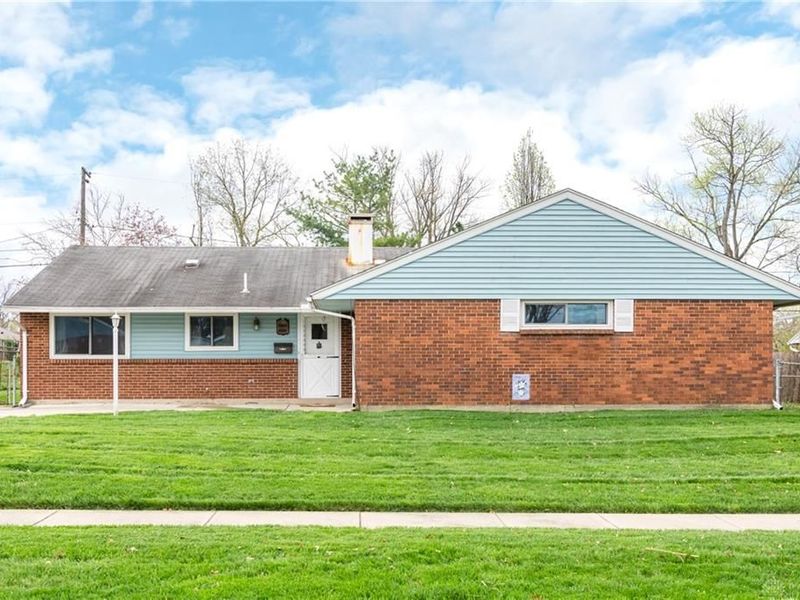 5424 Coleraine Drive, Huber Heights, OH 45424 Photo 3