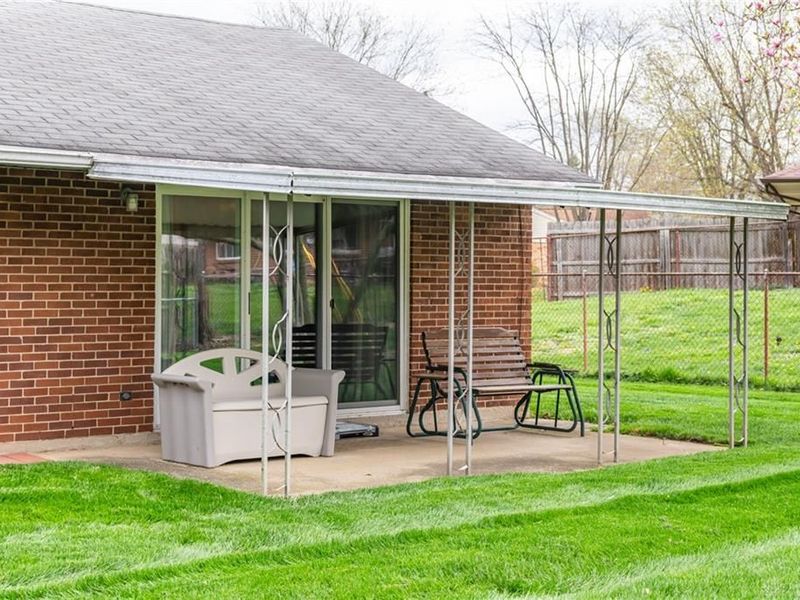 5424 Coleraine Drive, Huber Heights, OH 45424 Photo 32