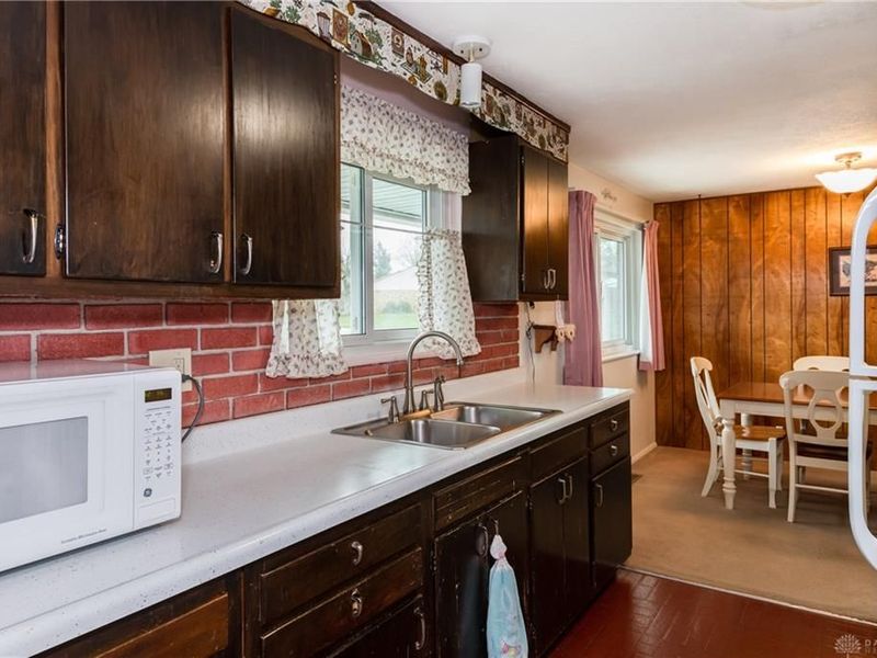 5424 Coleraine Drive, Huber Heights, OH 45424 Photo 6