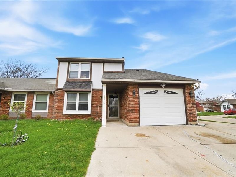 6375 Greenfield Way, Huber Heights, OH 45424 Photo 1