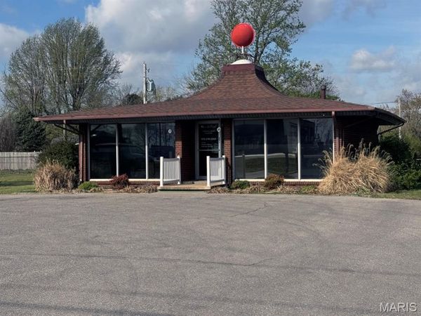 1307 N Douglas , Malden, MO 63863