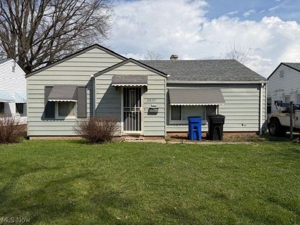 3977 Wendy Drive , Cleveland, OH 44122
