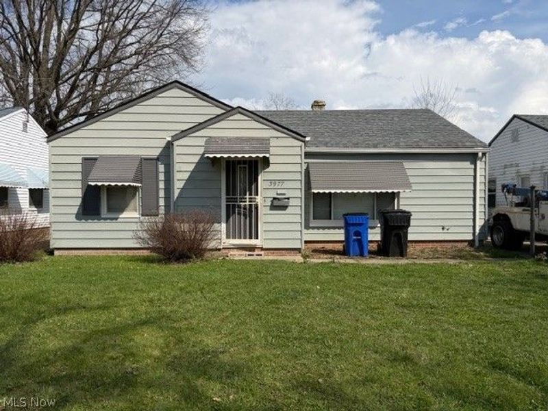 3977 Wendy Drive , Cleveland, OH 44122 Photo 1