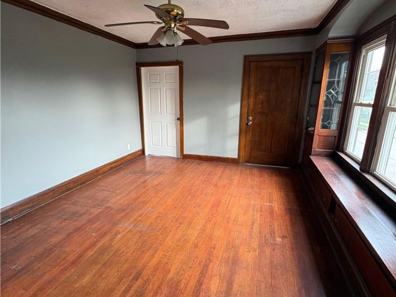 18001 Olympia Road , Cleveland, OH 44112 Photo 13