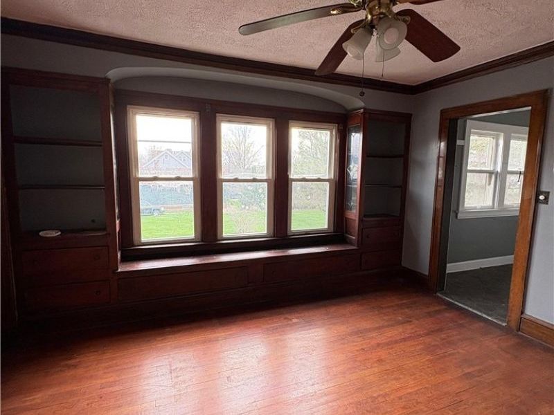 18001 Olympia Road , Cleveland, OH 44112 Photo 5