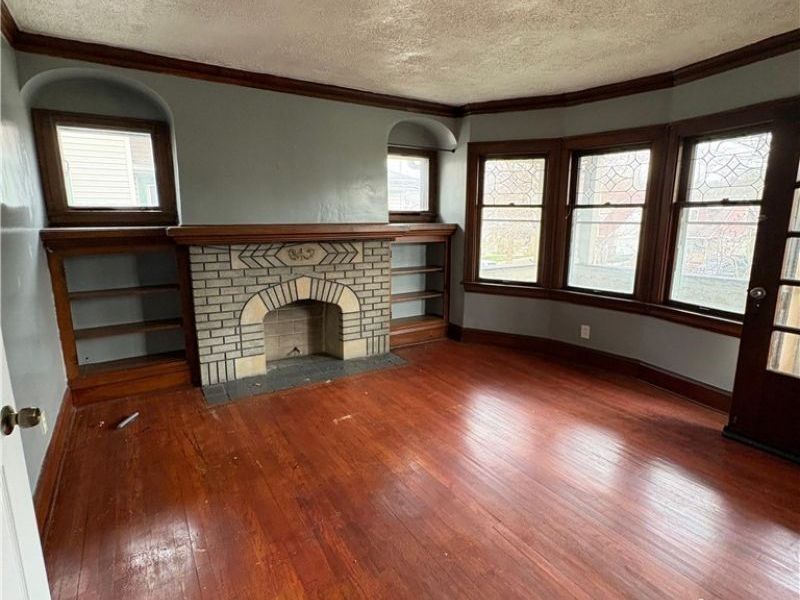 18001 Olympia Road , Cleveland, OH 44112 Photo 9