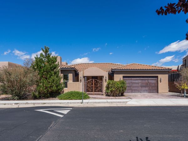 51 Bosquecillo , Santa Fe, NM 87508