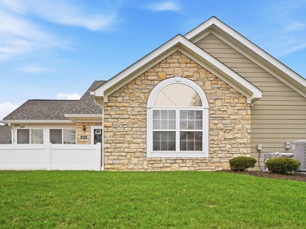 4662 Cobblestone Drive, Tipp City, OH 45371