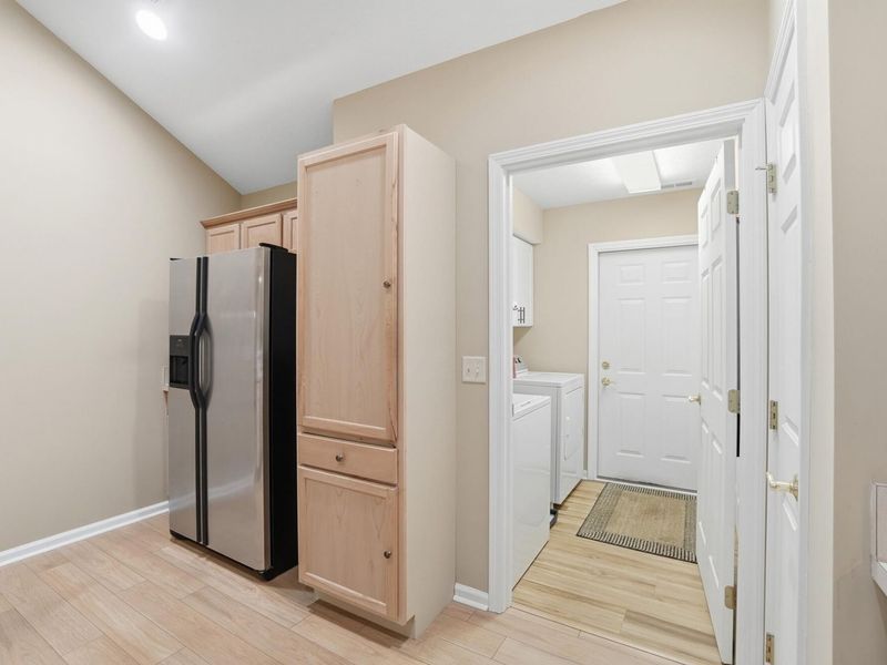 4662 Cobblestone Drive, Tipp City, OH 45371 Photo 18