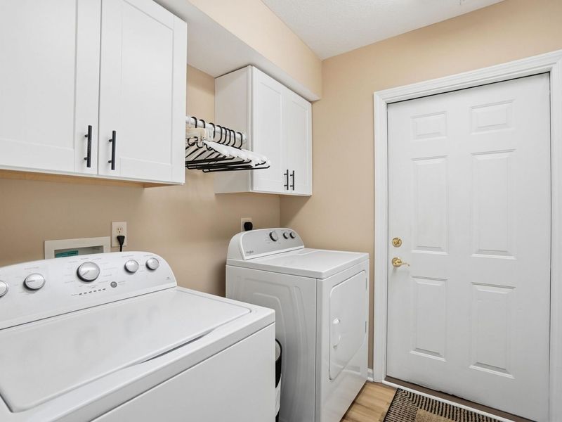 4662 Cobblestone Drive, Tipp City, OH 45371 Photo 19