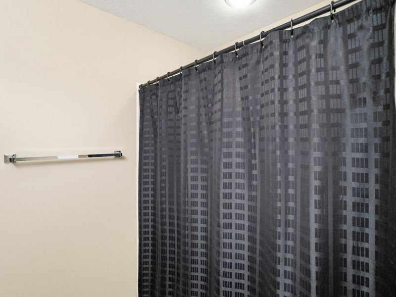 4662 Cobblestone Drive, Tipp City, OH 45371 Photo 30