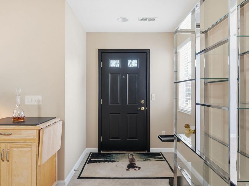 4662 Cobblestone Drive, Tipp City, OH 45371 Photo 6