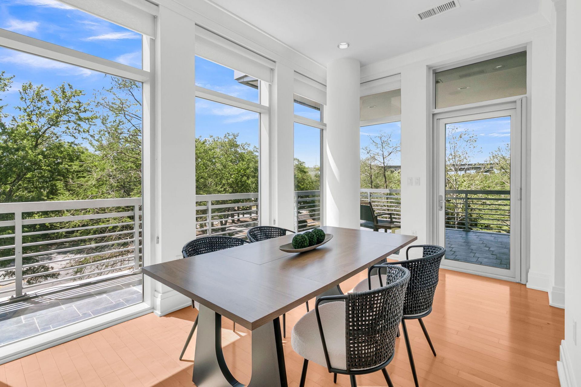 221 Cooper River Drive Photo 23