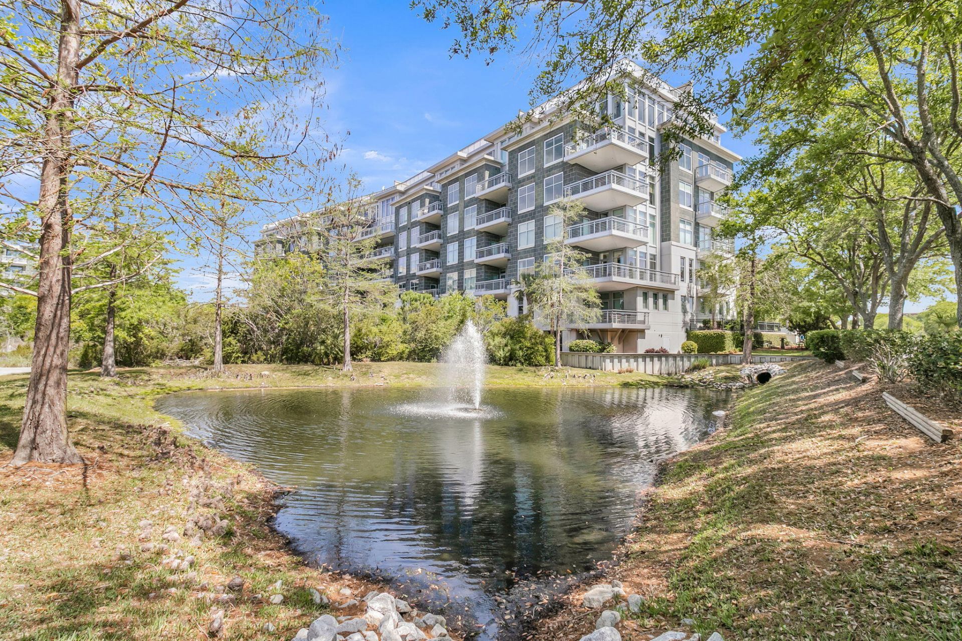 221 Cooper River Drive Photo 45