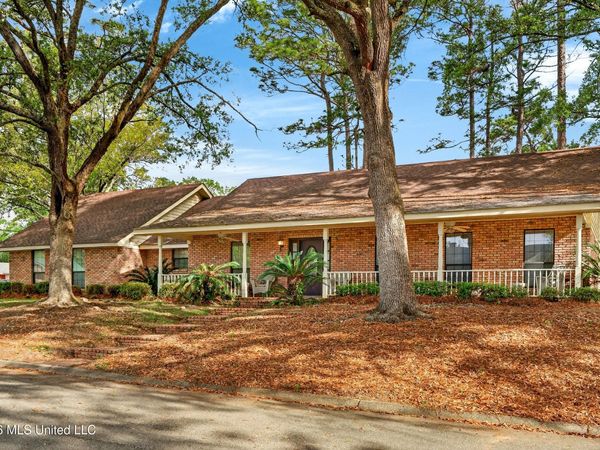 105 Country Club Drive, Picayune, MS 39466