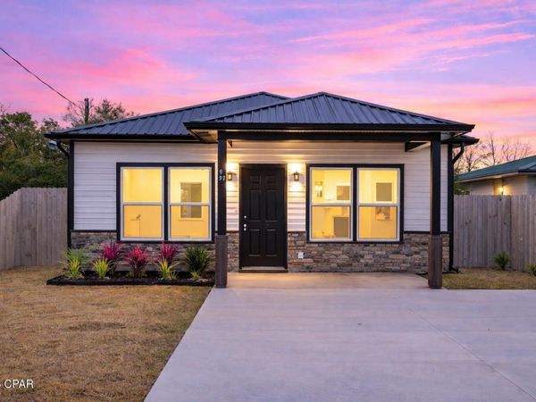 927 Spring Avenue, Panama City, FL 32401