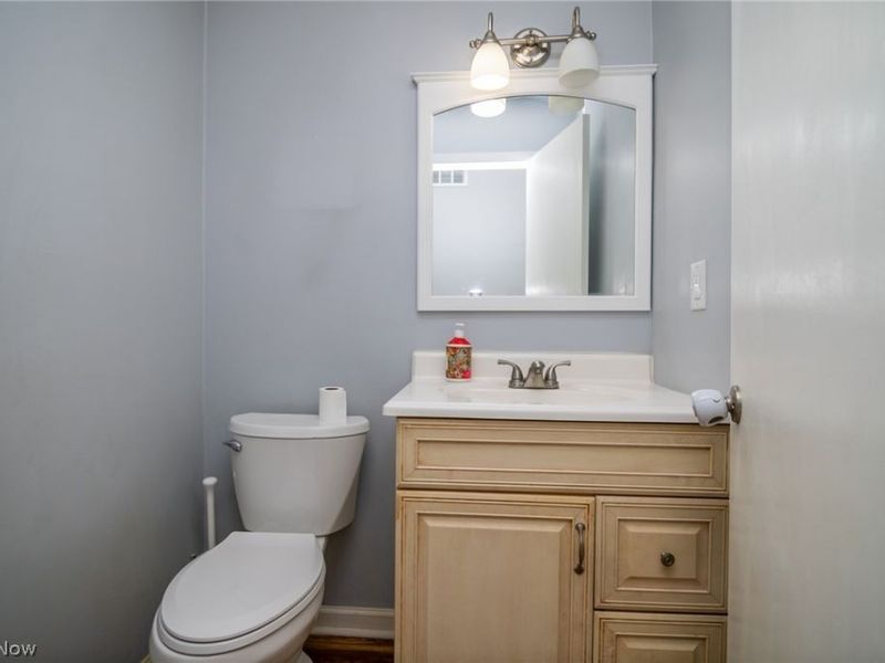 604 Pine Valley Drive, Steubenville, OH 43952 Photo 28