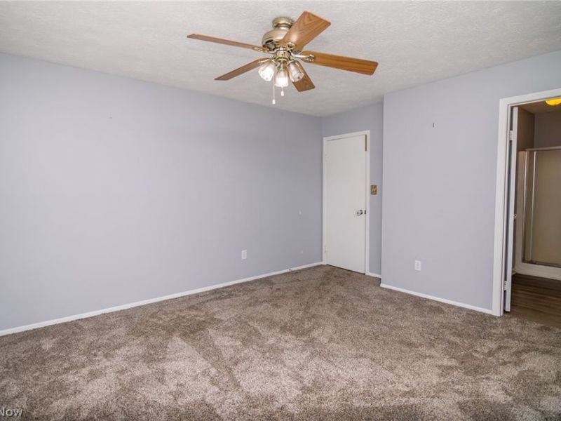 604 Pine Valley Drive, Steubenville, OH 43952 Photo 29