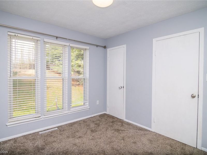 604 Pine Valley Drive, Steubenville, OH 43952 Photo 39