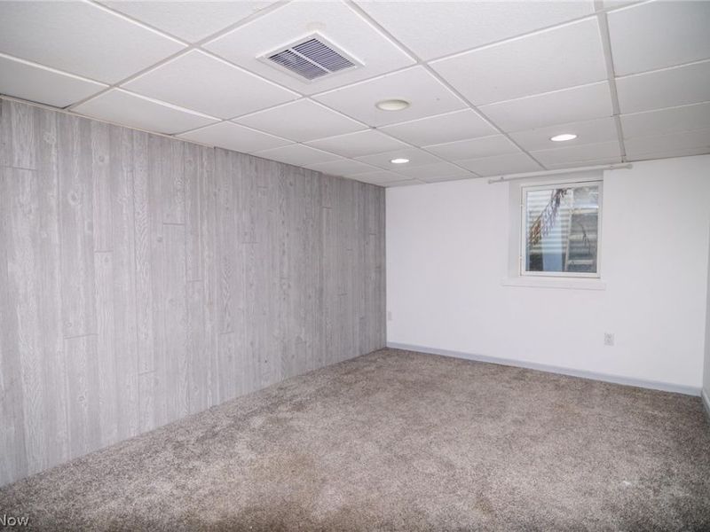 604 Pine Valley Drive, Steubenville, OH 43952 Photo 42