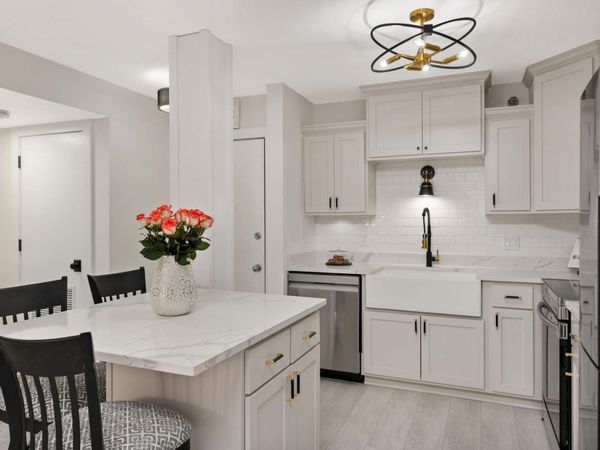 26 10th Street W, Unit 705, Saint Paul, MN 55102