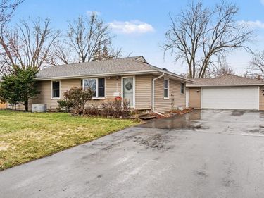 9516 Park Avenue S, Bloomington, MN 55420